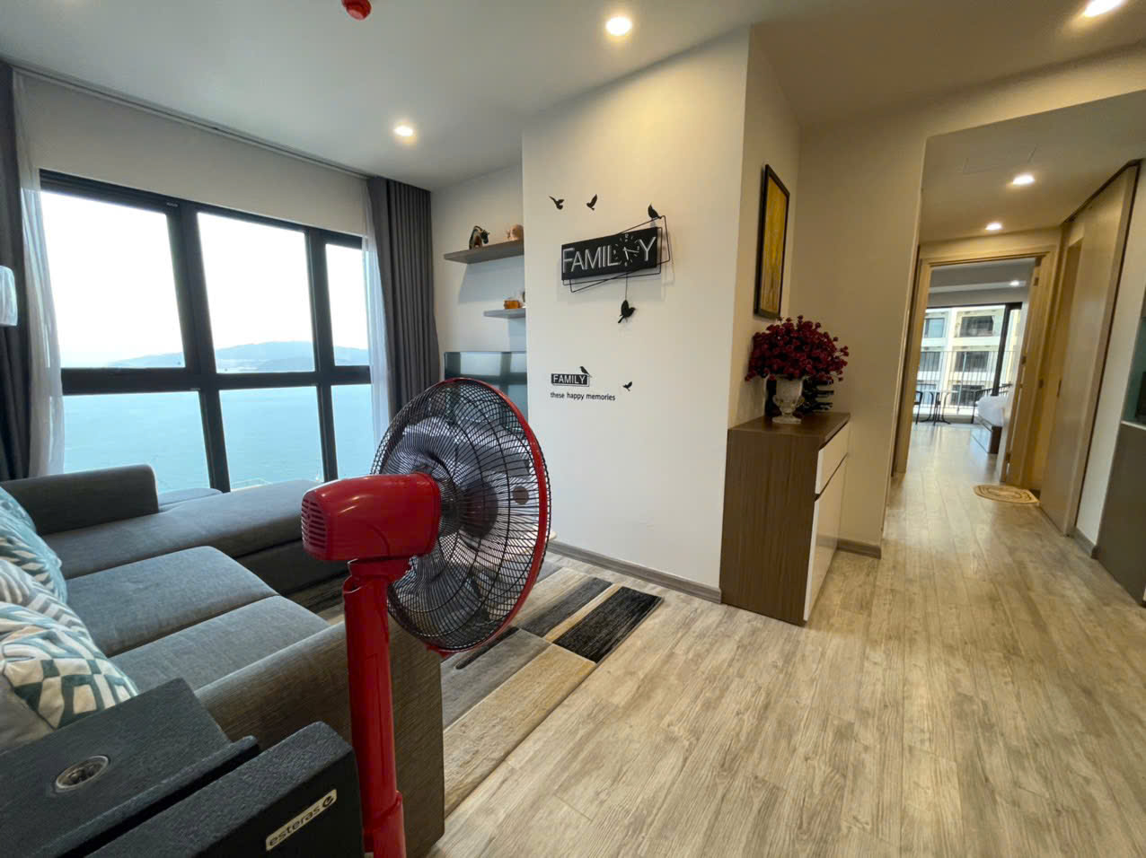 Gold Coast for rent | Two bedrooms apartment, Seaview | 27 million